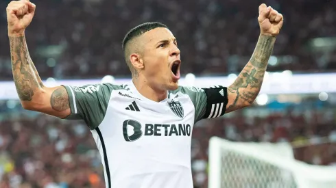 Guilherme Arana, do Atlético Mineiro, tem martelo batido no Palmeiras após aprovação dos torcedores. (Foto: Imago)