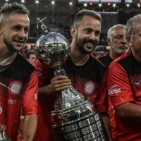 Flamengo tem aprovação de Filipe Luís para acertar a volta de grande ídolo