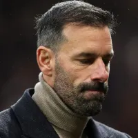 Van Nistelrooy, ídolo do Manchester United, negocia com outro time da Premier League