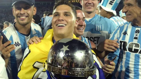 Quintero, do Racing, descarta o Santos e encaminha acerto com outro campeão da Libertadores. (Foto: Imago)