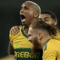 Flamengo surpreende e faz sondagem para assinar com badalado atacante do Brasileirão