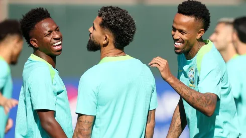 Manchester City recebe sinal positivo e aguarda aval de Pep Guardiola para contratar craque brasileiro. (Photo by Ezra Shaw/Getty Images)