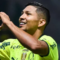 Grande rival do Palmeiras surpreende e busca acordo com o atacante Rony
