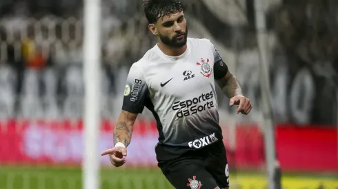 Yuri Alberto após marcar gol com a camisa do Corinthians - (Photo by Ricardo Moreira/Getty Images)