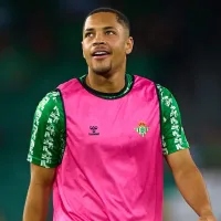 Vitor Roque é detonado por torcedores após comemoração em Real Betis x Barcelona: "Medíocre"