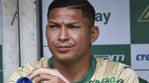 Rony descarta o Cruzeiro e decide trocar o Palmeiras por outra grande potência. (Foto: Imago)