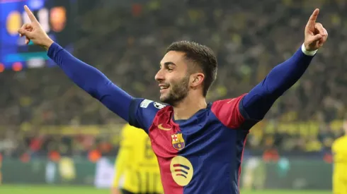 Ferran Torres foi o grande responsável pela vitória do Barcelona na partida saindo do banco em Dortmund. (Foto: IMAGO / Eibner)