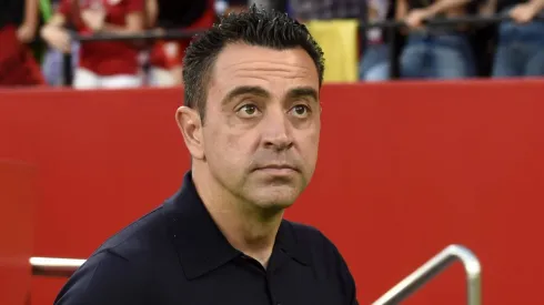 Ex-Barcelona, Xavi supera Erik ten Hag e fica perto de assumir novo clube na Europa. (Foto: Imago)