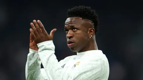 Vinícius Júnior é ofuscado por brasileiro do futebol holandês. Foto: Florencia Tan Jun/Getty Images