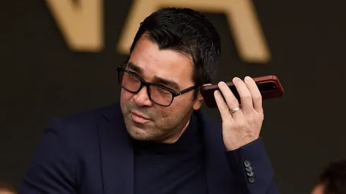 Deco, diretor do barcelona, recebe informação sobre fechar ou não contrato no clube. Foto: IMAGO / ZUMA Press Wire