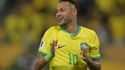 Neymar em campo pelo Brasil -(Photo by Pedro Vilela/Getty Images)