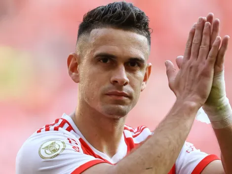 Internacional e River Plate podem trocar Rafael Borré por Solari