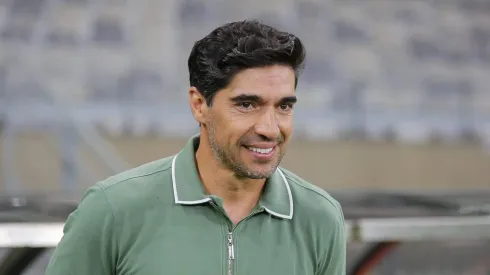 Abel Ferreira aprova negócio nos bastidores