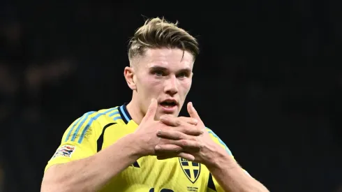 Viktor Gyökeres escolhe entre Barcelona e Manchester United.