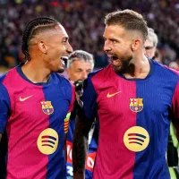 Titular do Barcelona é aprovado no Manchester United e pode deixar Hansi Flick 'na mão'