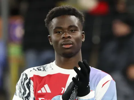 Arsenal cogita Samuel Chukwueze para a vaga de Saka