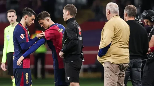 Com dificuldades financeiras, o Barcelona opta por priorizar renovações contratuais na janela de inverno de 2025. Jovens talentos como Pedri, Gavi e Araujo estão no centro das atenções, enquanto o clube reforça seu compromisso com a formação de atletas e a sustentabilidade de longo prazo. (Foto: IMAGO / ZUMA Press Wire)
