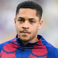 Barcelona aceita vender Vitor Roque ao Palmeiras, mas impõe uma condição