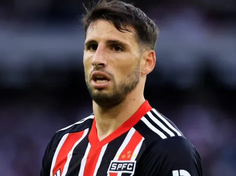 Calleri, do São Paulo, recebe ligação para jogar no River Plate