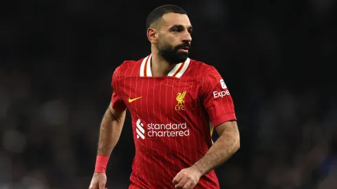 Salah é peça fundamental do elenco do Liverpool (Photo by Alex Pantling/Getty Images)