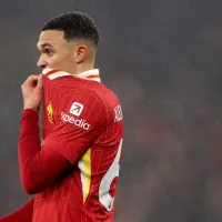 Liverpool: Arne Slot rebate críticas a Alexander-Arnold após duelo contra o United: "Minha opinião é..."