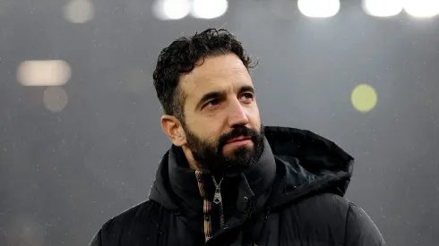 United ganha concorrência de rival na Premier League por meia-atacante.