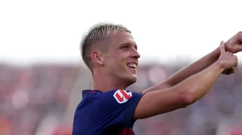Barcelona não poderá escalar Dani Olmo e Pau Víctor na Supercopa.