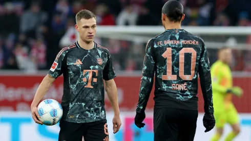 Sané e Kimmich em jogo do Bayern contra o Mainz 05. Atacante pode estar de saída. Foto: Alexander Hassenstein