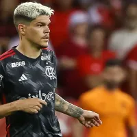 Ayrton Lucas entra no radar de rival do Flamengo, que faz proposta pela sua contratação