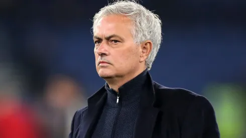 Ex-técnico do Real Madrid, José Mourinho pode comandar grande clube da Premier League (Photo by Paolo Bruno/Getty Images)