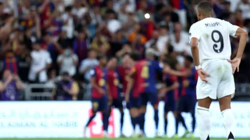 Jogadores como Raphinha e Lamine Yamal brilharam, enquanto o time catalão expôs as fraquezas da defesa adversária, consolidando sua força na temporada. (Foto: Yasser Bakhsh/Getty Images)