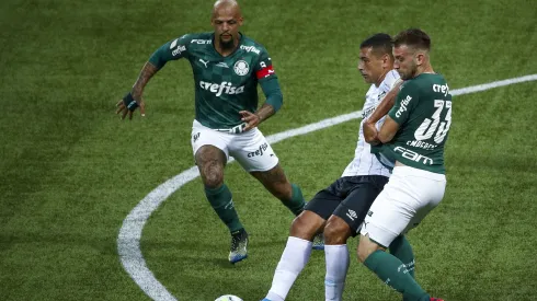 Empereur e Felipe Melo na época de Palmeiras disputando a final da Copa do Brasil. Zagueiro foi contratado pelo Mirassol. Foto: Buda Mendes/Getty Images