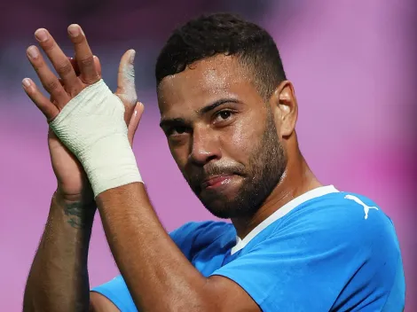 Corinthians se acerta com Renan Lodi, mas Al-Hilal mela empréstimo