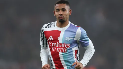 Gabriel Jesus em campo pelo Arsenal (Photo by Julian Finney/Getty Images)