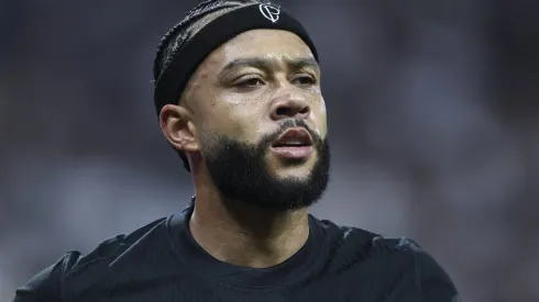 Corinthians está a R$ 74 milhões de anunciar parceiro de ataque para Memphis Depay. (Photo by Alexandre Schneider/Getty Images)