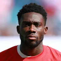 Diretor do Bayern de Munique fala sobre Alphonso Davies, alvo do Real Madrid: “Minha paciência...”