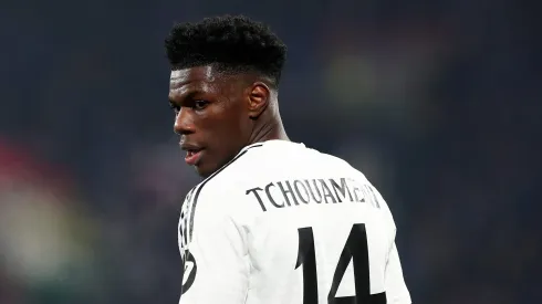 Tchouaméni pode ir para o Chelsea. (Photo by Marco Luzzani/Getty Images)