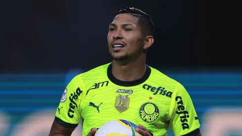 Santos recua por Rony. Foto: Ettore Chiereguini/AGIF