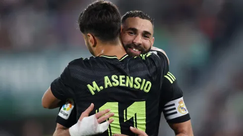 Asensio e Benzema na época de Real Madrid em jogo contra o Elche. Asensio pode retornar ao futebol espanhol. Foto: Clive Brunskill