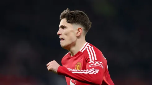 United deve perder Garnacho e possível motivo é revelado por jornal.