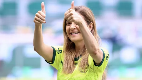 Leila Pereira no Allianz Parque em jogo do Campeonato Brasileiro. Palmeiras encaminhou contratação de volante