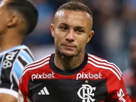 Everton Cebolinha deve voltar a ser relacionado contra o Volta Redonda