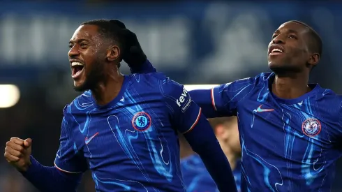 Negociações prometem movimentar o mercado de transferências em janeiro. (Foto de Bryn Lennon/Getty Images)