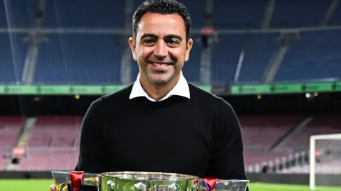 Ex-treinador do Barcelona, Xavi recebe proposta para assumir gigante do futebol brasileiro. (Photo by David Ramos/Getty Images)