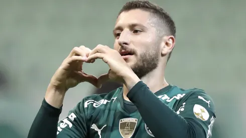 Zé Rafael, do Palmeiras, deve assinar com Santos e diretoria busca substituto. (Photo by Andre Penner - Pool/Getty Images)