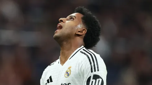 Rodrygo, do Real Madrid, é alvo de clubes do futebol árabe.