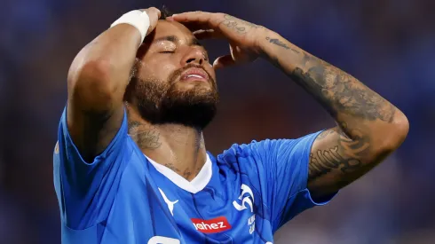 Neymar em jogo do Al Hilal contra o Al Shabab. Brasileiro está acertado com o Santos e o alvinegro quer Deivid Washington para reforçar o ataque. Foto: Francois Nel