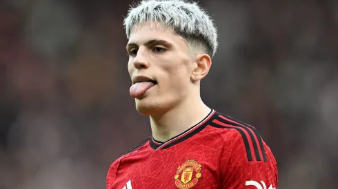 Garnacho, do Manchester United, é alvo do Chelsea. (Photo by Michael Regan/Getty Images)