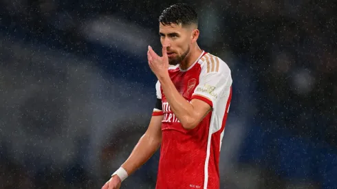 Jorginho jogando pelo Arsenal contra o Chelsea pela Premier League. Volante tem negociações avançadas com o Flamengo. Foto: Michael Regan