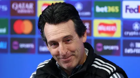 Unai Emery em entrevista garantiu que Watkins permanece no clube. Foto: Dan Istitene